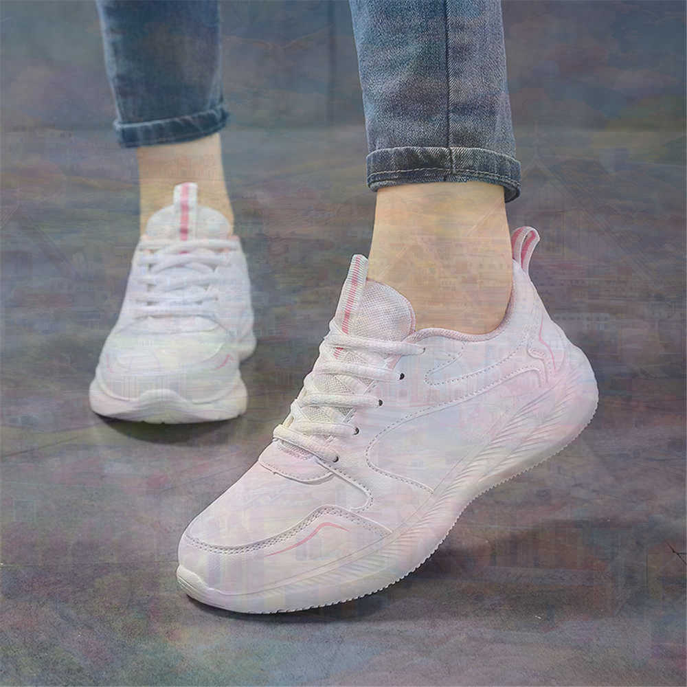 Home Office Tech Ideas - Size 44 Low Retro Shoes Man
